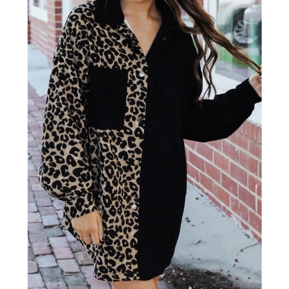Half black / Half animal print long button down NEW - Picture 2 of 5
